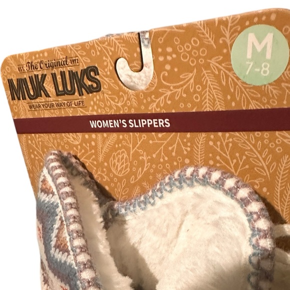 Muk Luks Women's Slippers Ghost Fairisle, Medium 7-8 - Picture 4 of 6